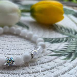 Jáde, Hegyikristály és Aqua Aura kvarc ásványkarkötő, 8 mm-es Shamballával