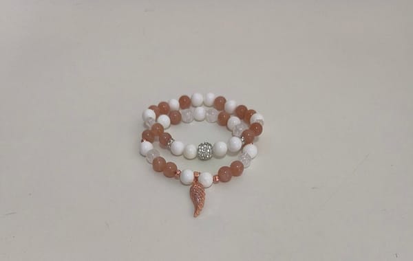 Barna Holdkő, Kagylóhéj és Repesztett Hegyikristály ásványkarkötő, 10 mm-es Shamballával - Image 3